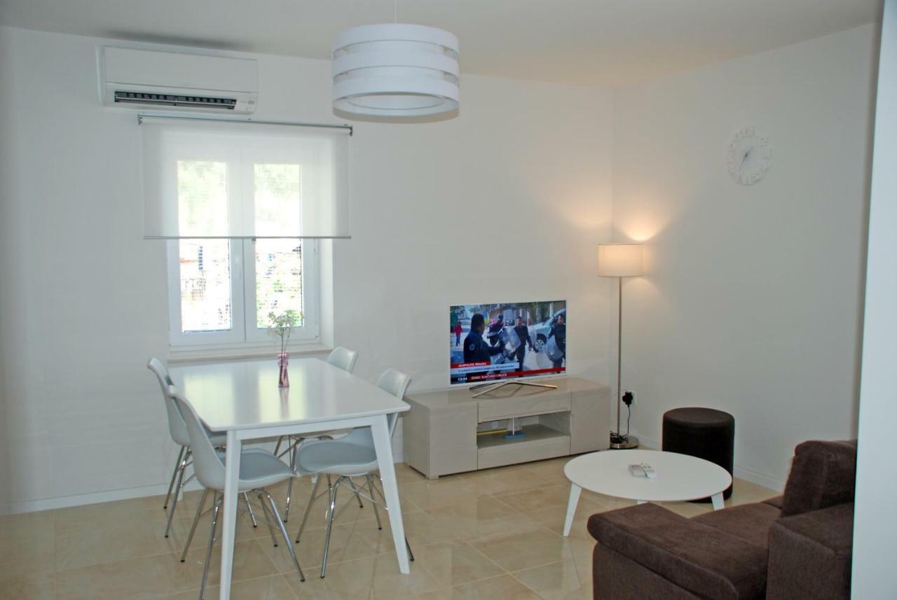 אומיס Apartment Bilo מראה חיצוני תמונה