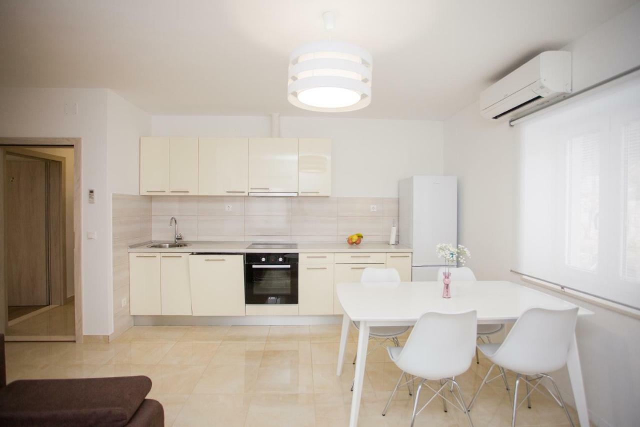 אומיס Apartment Bilo מראה חיצוני תמונה